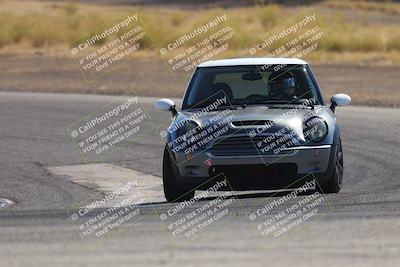 media/Sep-20-2025-Extreme Speed (Sat) [[1fcc23683c]]/Orange (Mid Intermediate)/Session 3 (Offramp)/